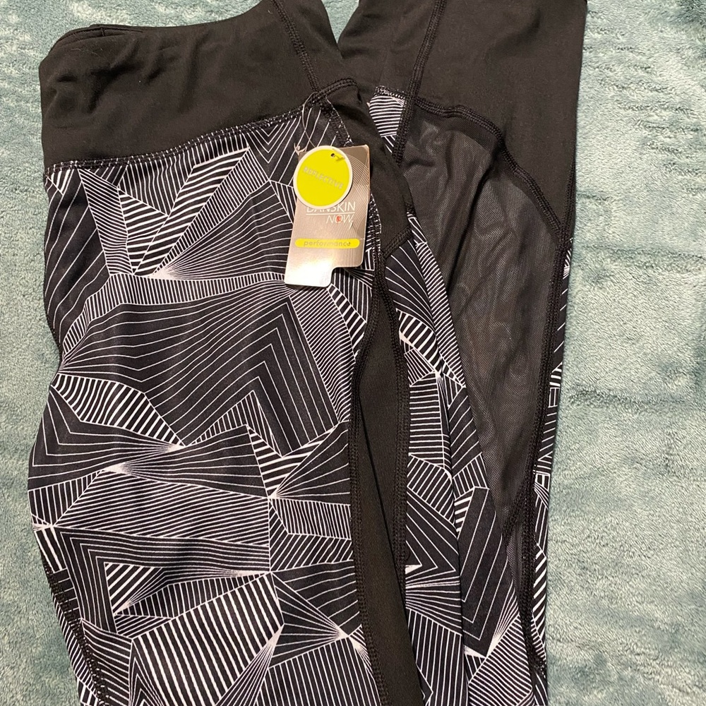Danskin Black and White Performance leggings